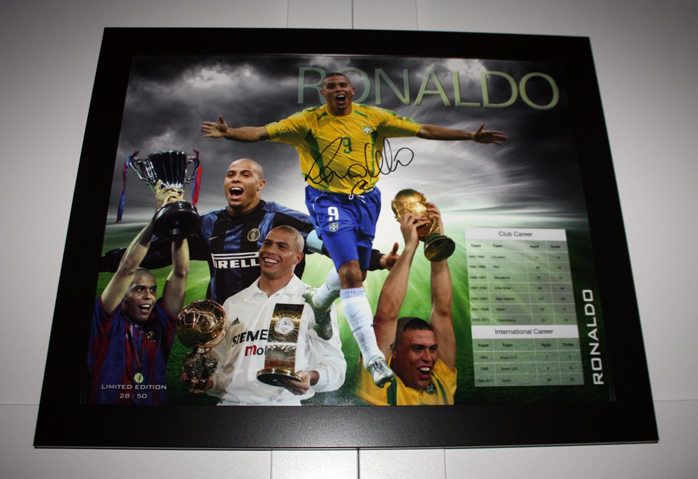 Ronaldo Luís Nazário Autographed Limited‑Edition Framed Photo – 28/50