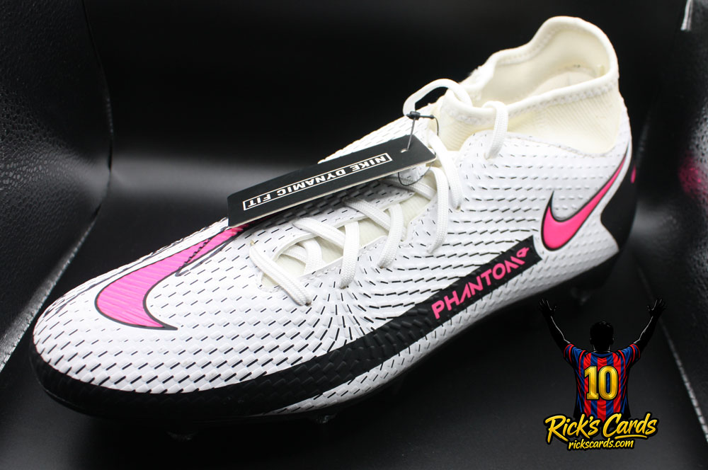 cleats_1014.jpg