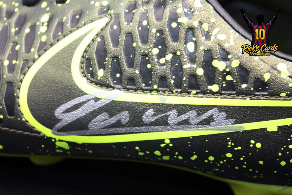 cleats_1050.jpg