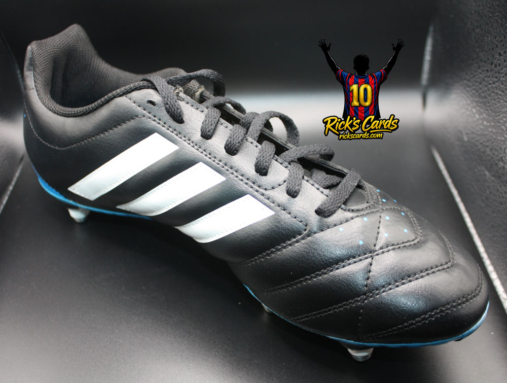 cleats_1011.jpg
